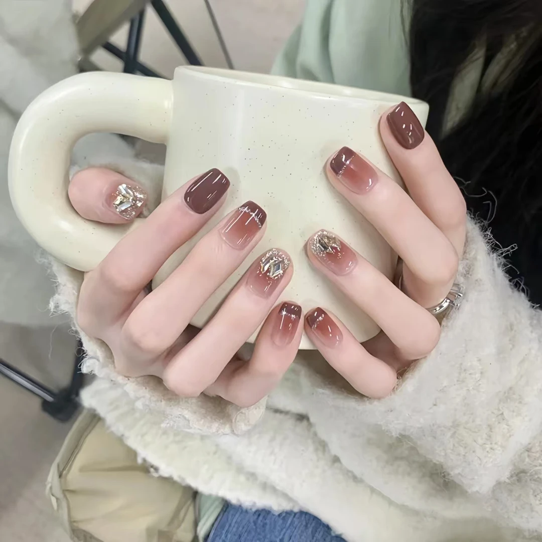 M162秋冬酒红法式腮红可拆卸穿戴美甲