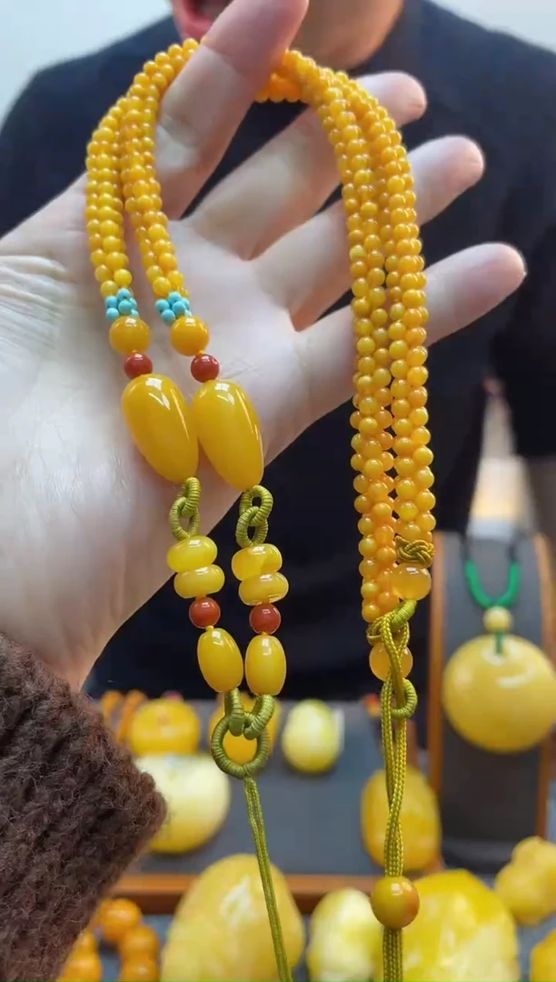 【闪购商品】蜜蜡珠宝奇石未镶嵌假一罚十，多样性发其一配链
