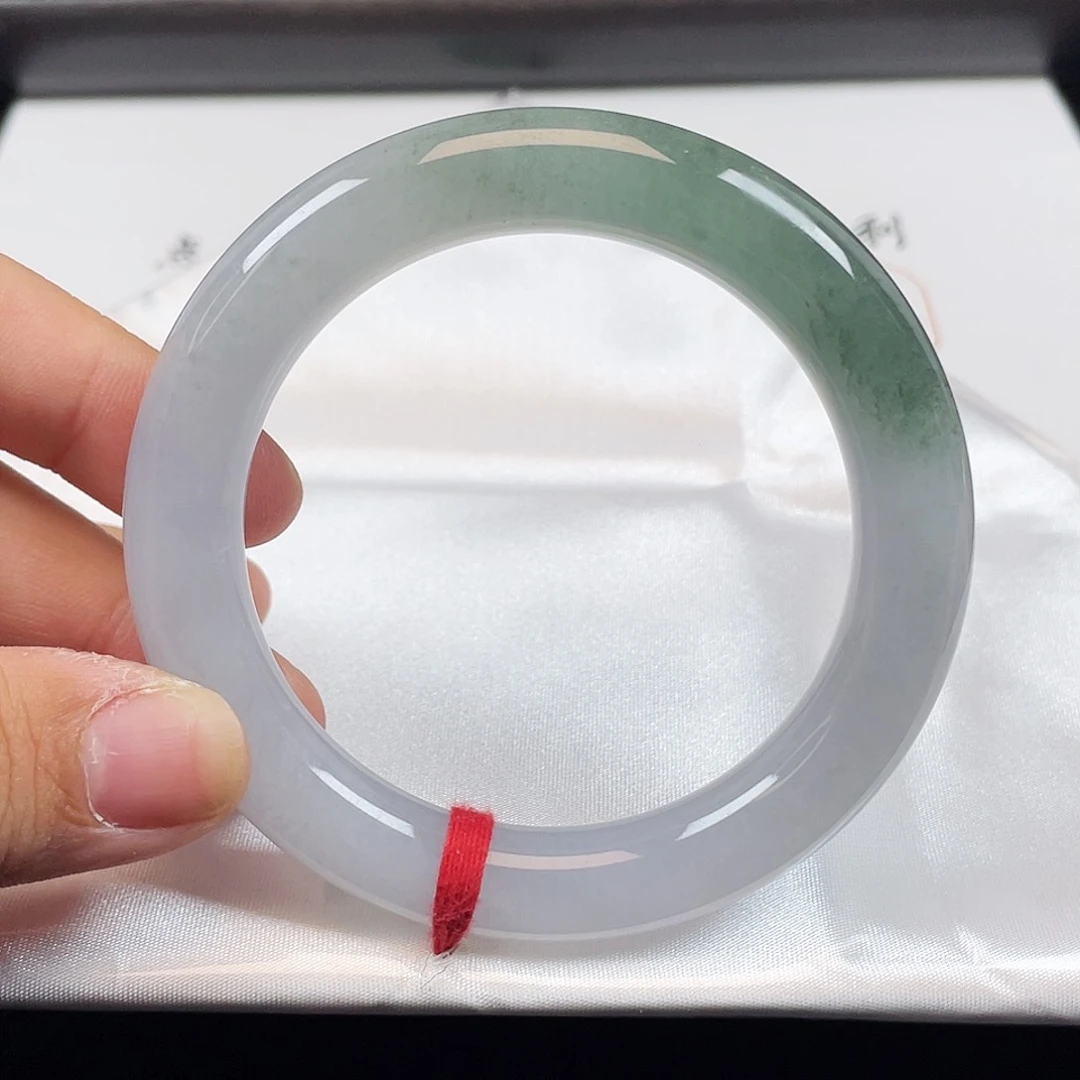 翡翠手镯未镶嵌044号