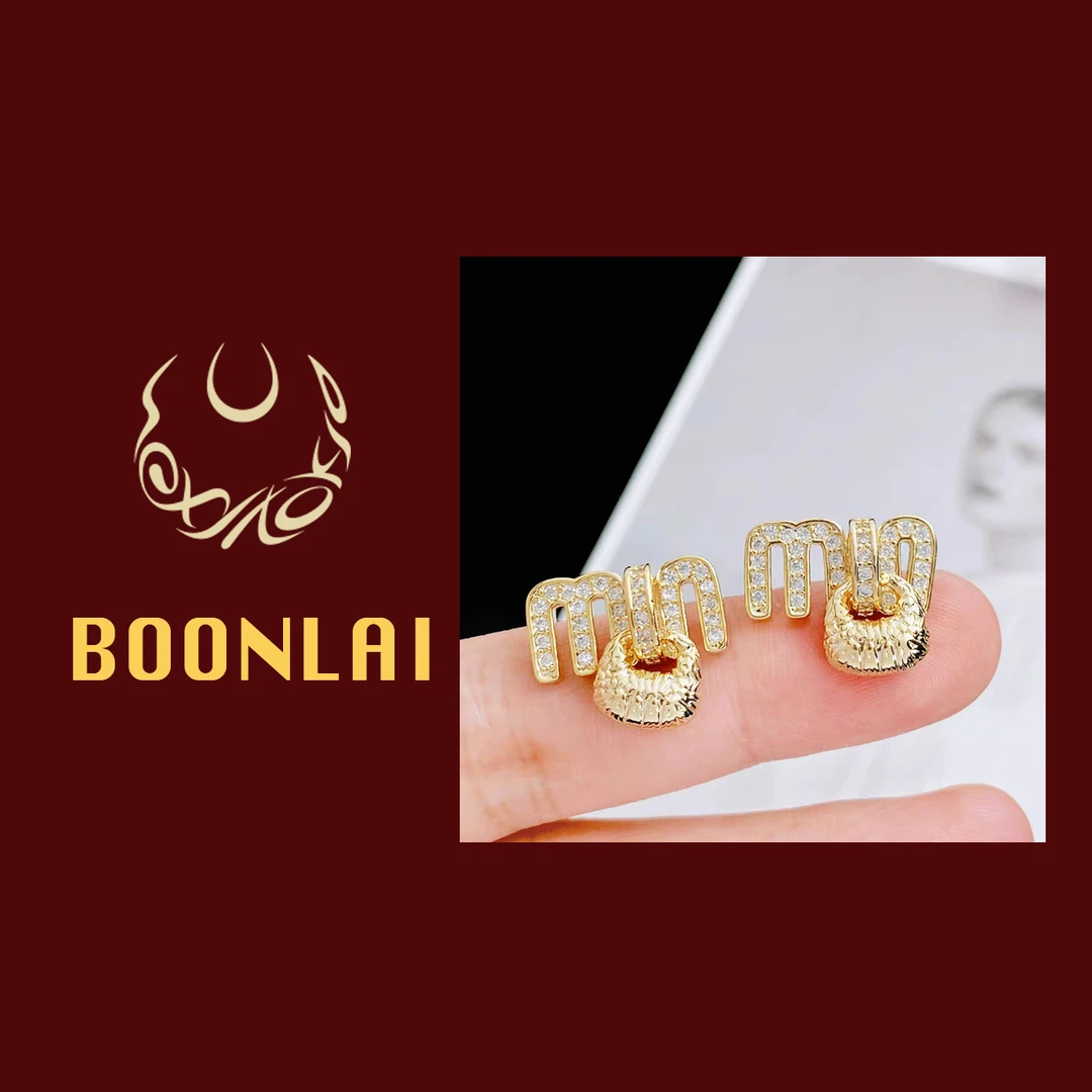 铜合金莫桑石耳饰 Boonlai 英文包包镶钻j耳环1751