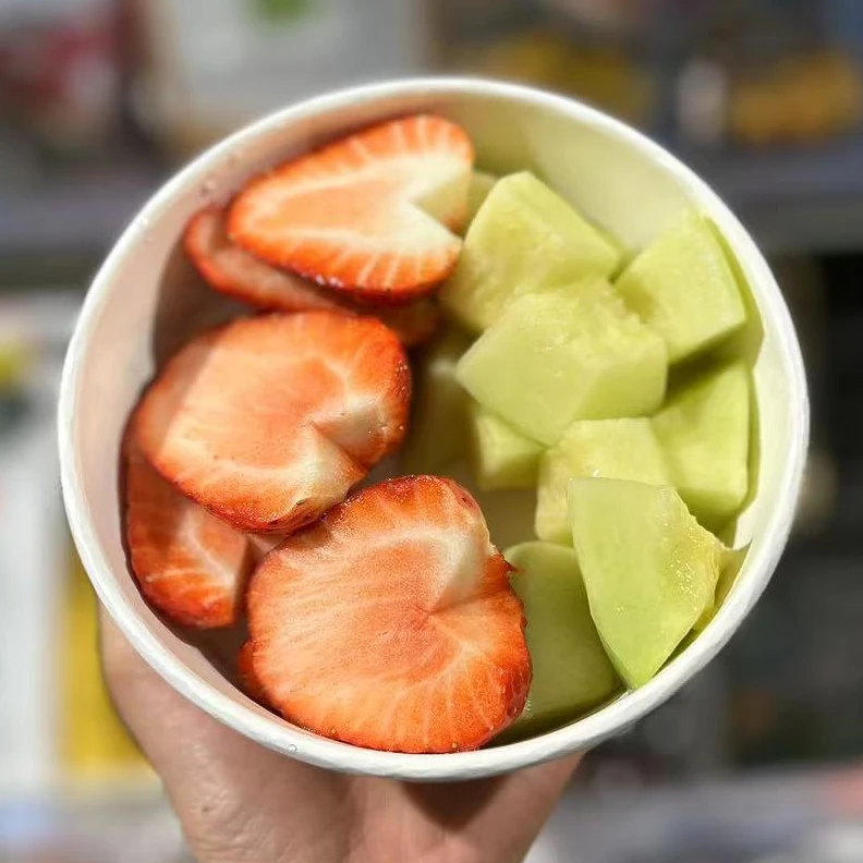 草莓拼蜜瓜果切