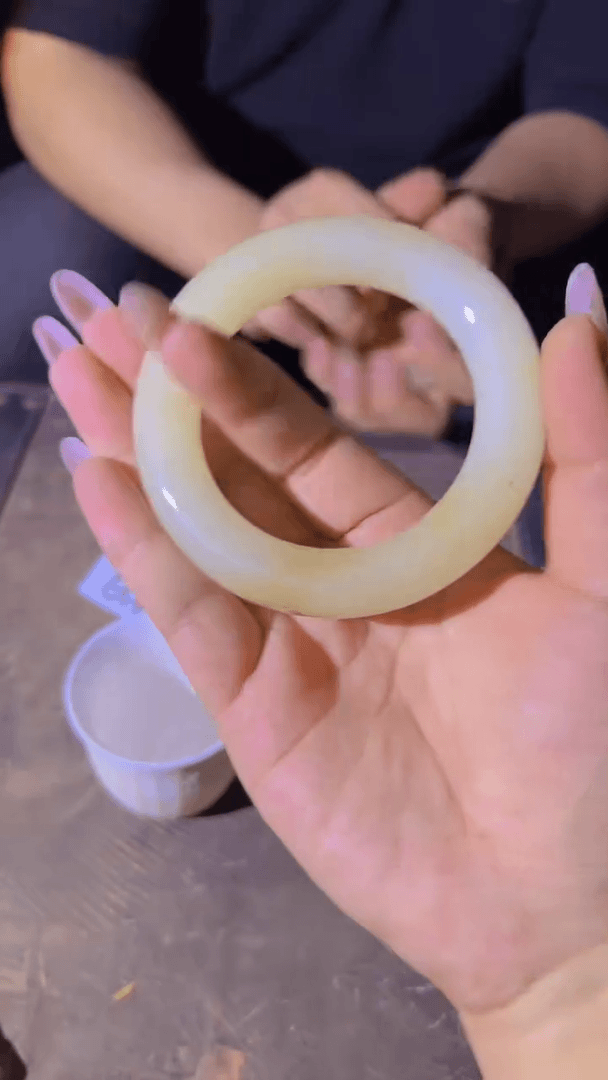 【闪购商品】E64  不固定一件