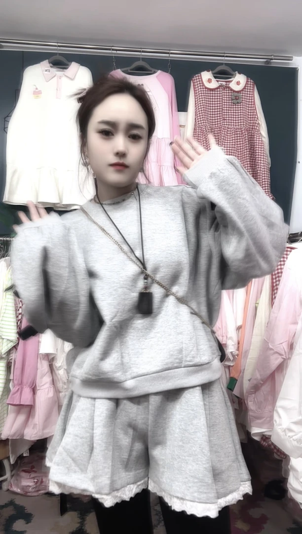 鑫欣女装 新款韩版可爱蝴蝶结韩版两件套卫衣套装