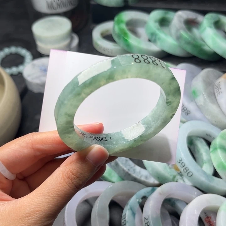 定制翡翠翡翠手镯未镶嵌