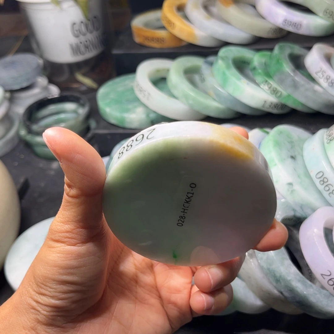 定制翡翠手镯未镶嵌