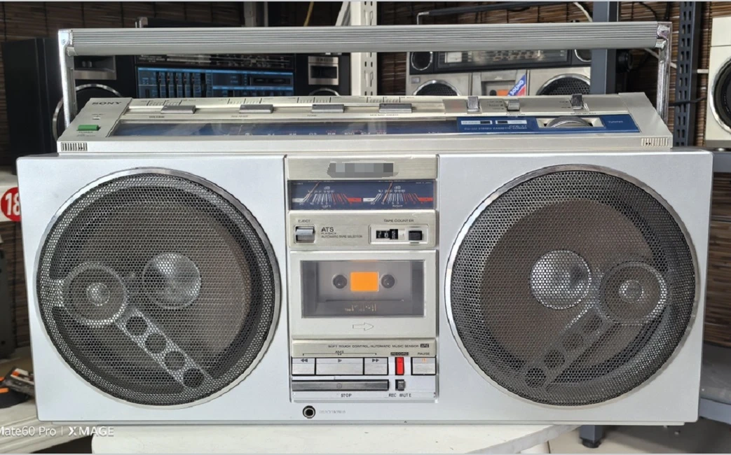 77机型原装双声道立体声九十年代磁带录音机摆件顺丰包邮家居饰品