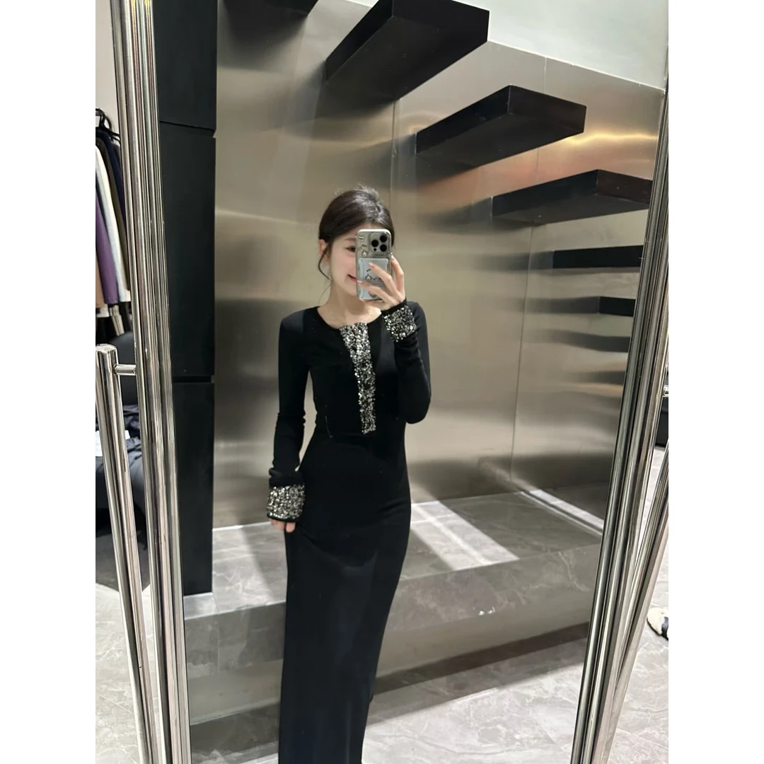 【颂宋】秋冬新款时尚设计感显瘦气质小众亮片修身长袖连衣裙DT1011