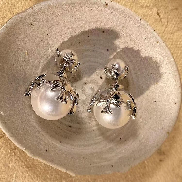 铜合金耳饰 ZH法式轻奢时尚复古十字架仿珍珠小众高级爆款耳饰