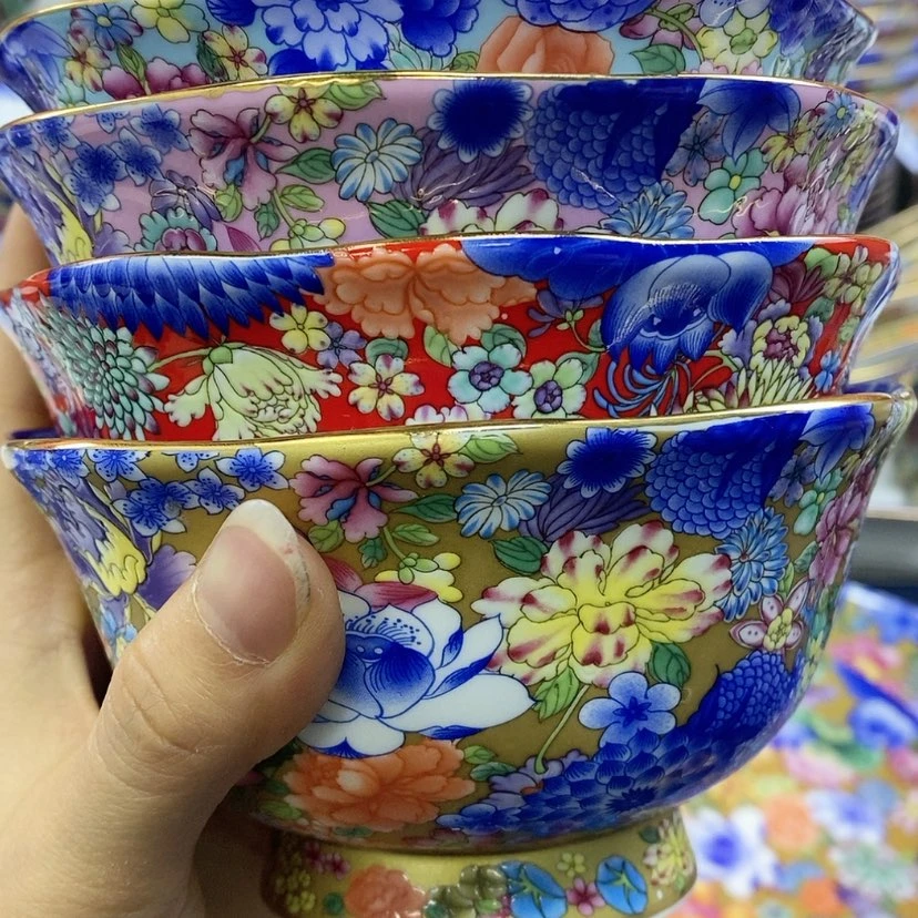 【闪购商品】陶瓷碗4.5花口，图片色