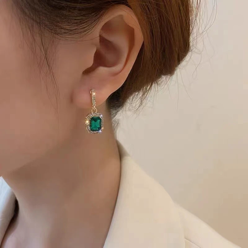 铜合金耳饰 网红耳环高级感时尚轻奢高端气质精致绿色百搭耳饰女