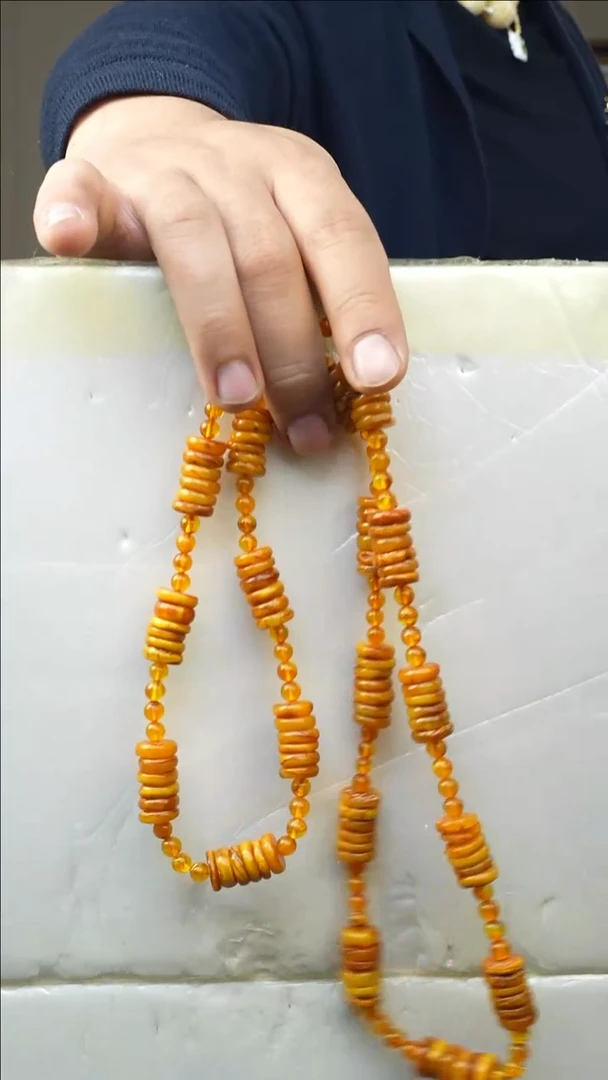 【闪购商品】琥珀颈饰未镶嵌（多样性发其一）