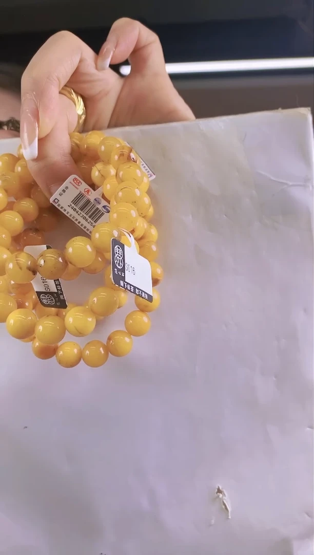 【闪购商品】琥珀手链未镶嵌多样性发一4-18