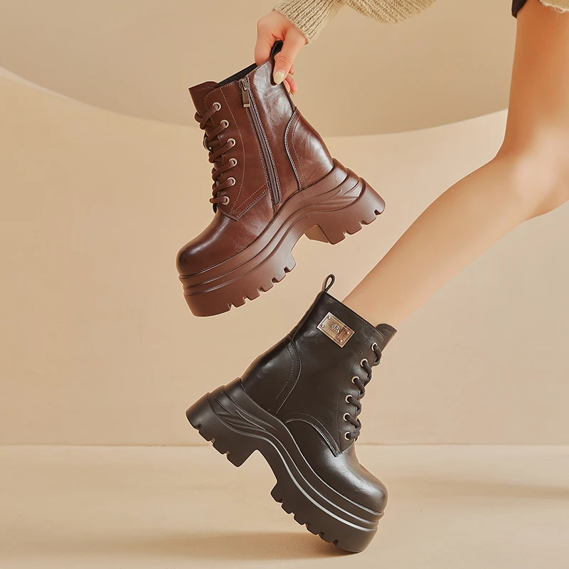 艾格鸟11CM矮子乐隐形增高时尚潮流舒适韩版系带马丁靴9936-53a