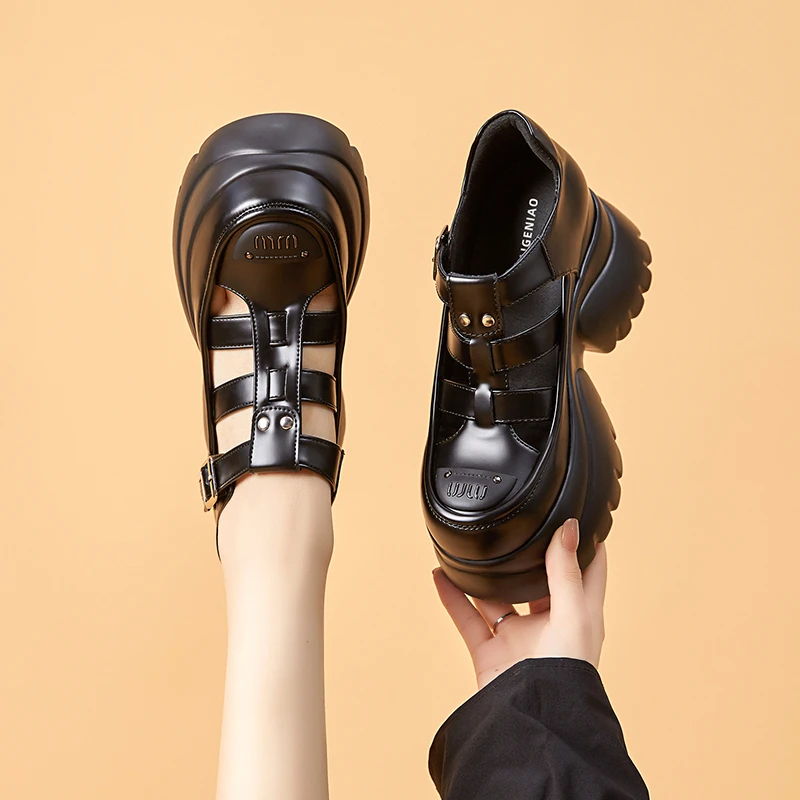 艾格鸟增高9cm包头凉鞋女罗马2024夏新款网红镂空厚底内增高女鞋