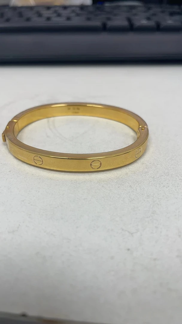 一字卡扣足金999哦