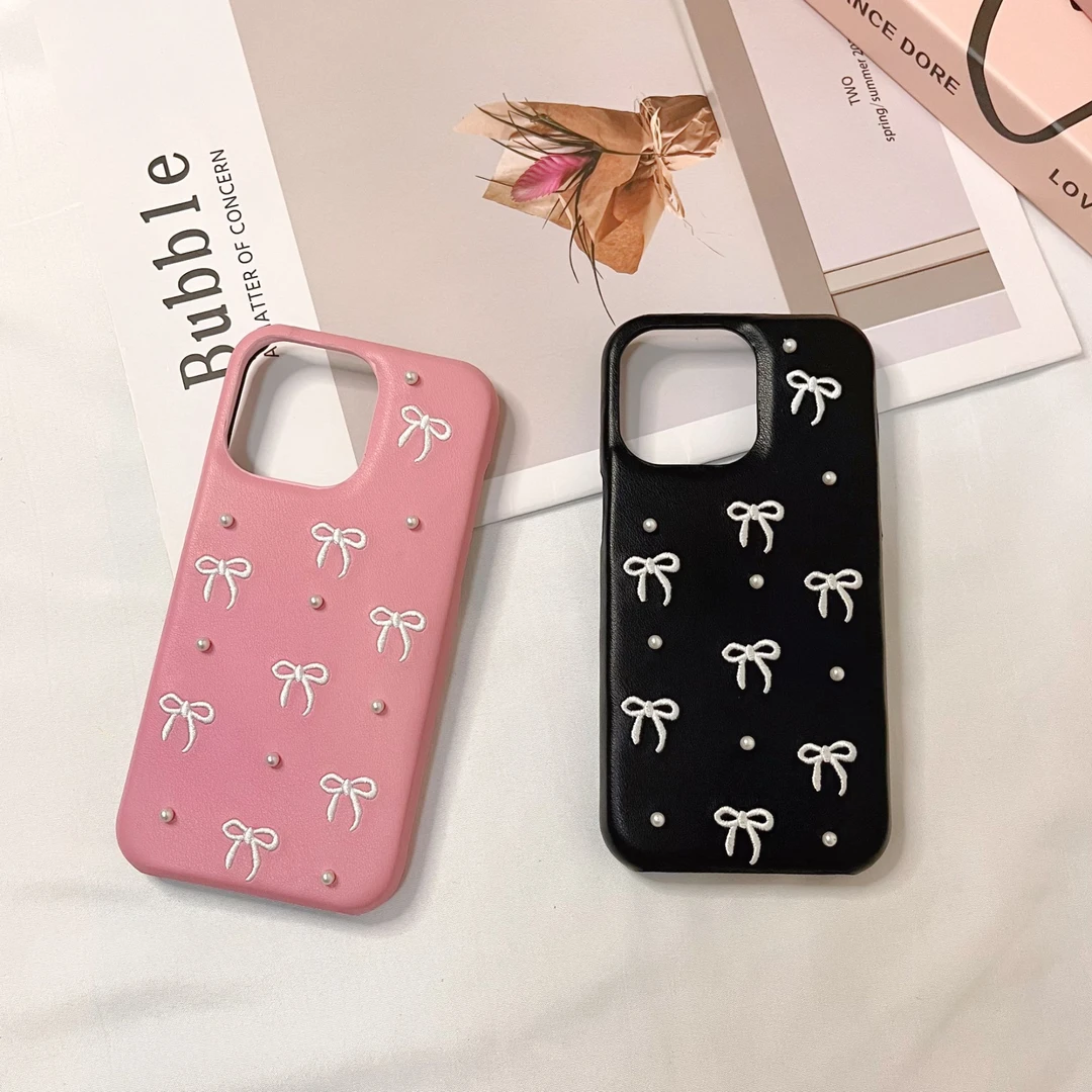 名媛复古重工钉珠蝴蝶结苹果手机壳iPhone 15清新ins手工刺绣奢华