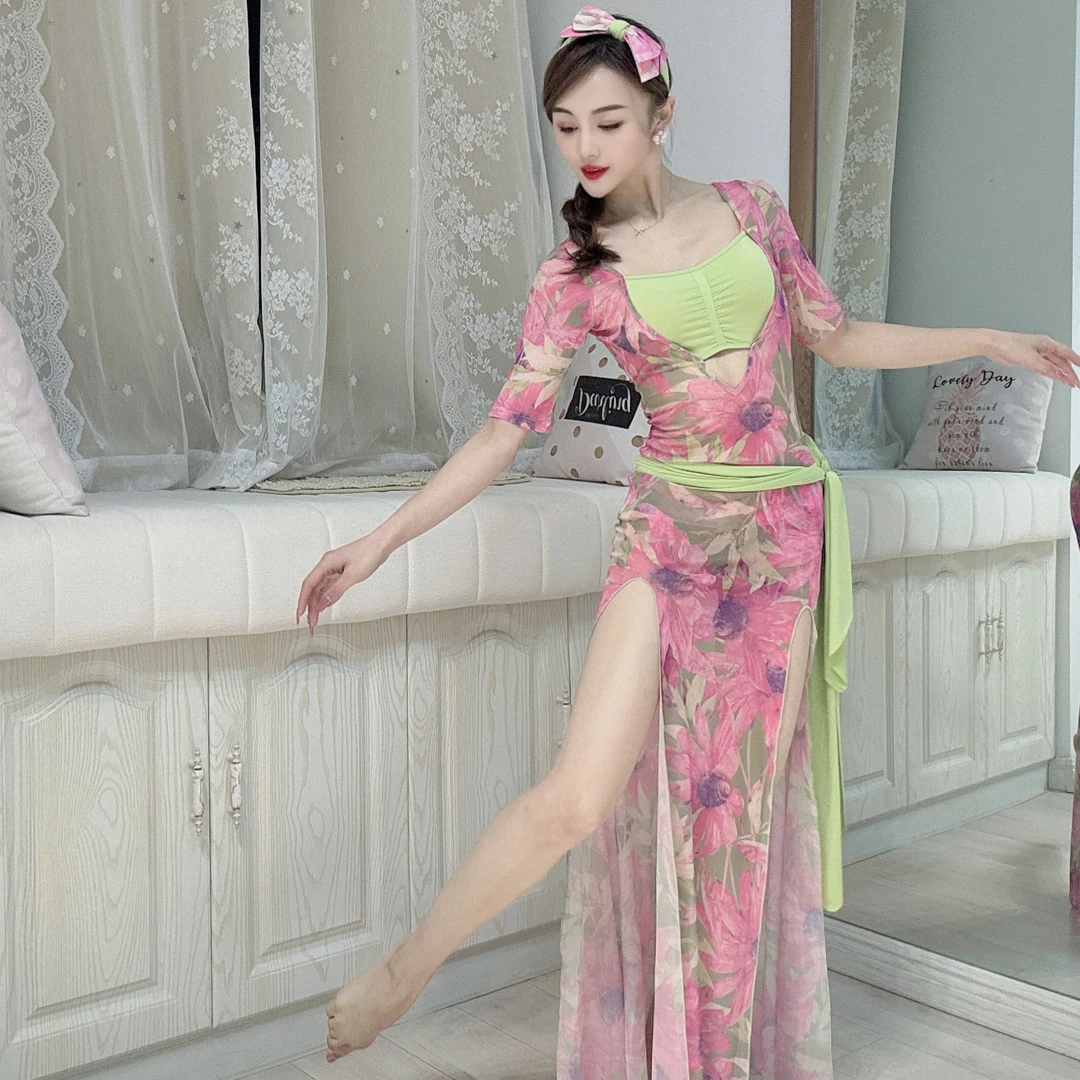 PHEONA女神的新衣肚皮舞服装新款女性感印花民俗风袍子演出服T016