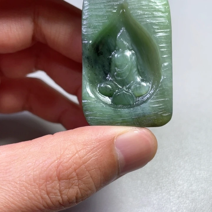 和田玉吊坠(不含链)未镶嵌吾***天