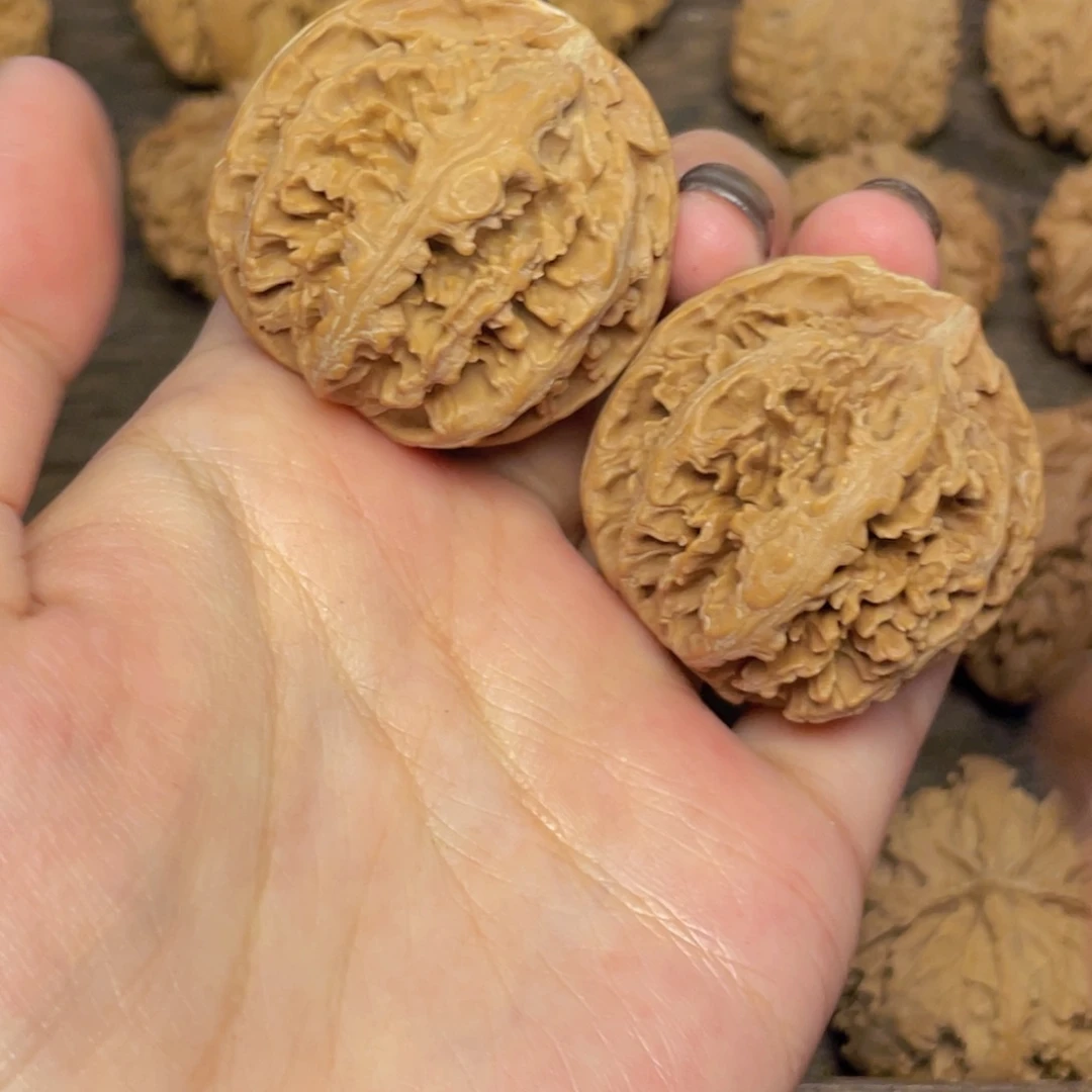 文玩核桃吊坠雀**飞81 秦岭灯笼野生小众