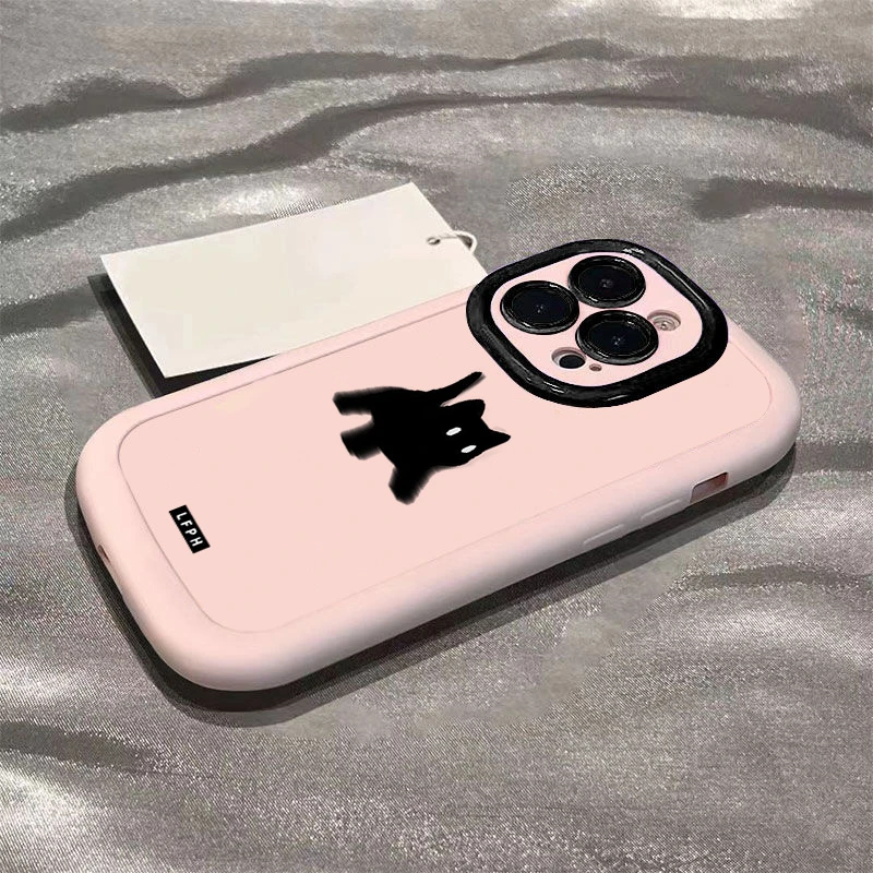 搞怪小黑猫苹果14pro手机壳iPhone13可爱卡通15防摔全包12保护套