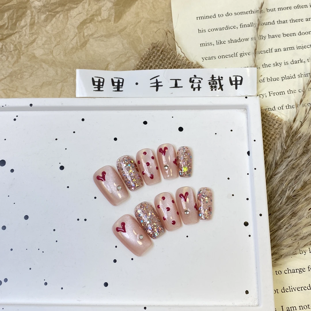 【小花猫】短方新品猫眼夏日多巴胺百搭手绘显白纯欲手工穿戴甲Y