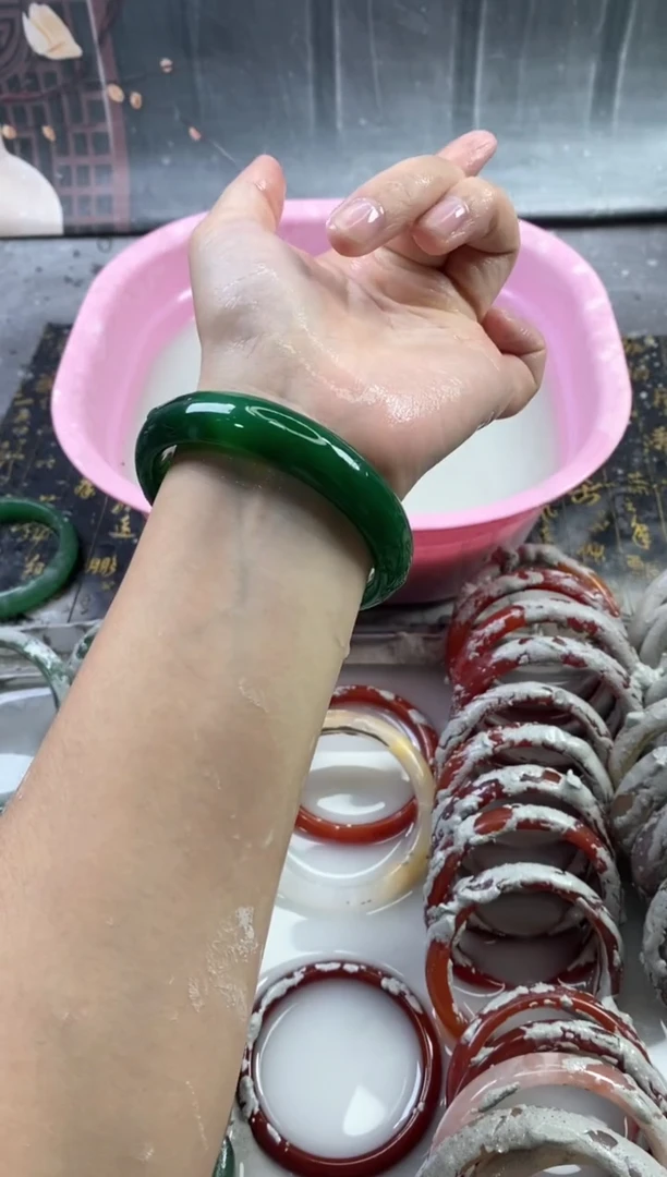 【闪购商品】玛瑙/玉髓手镯未镶嵌118 62
