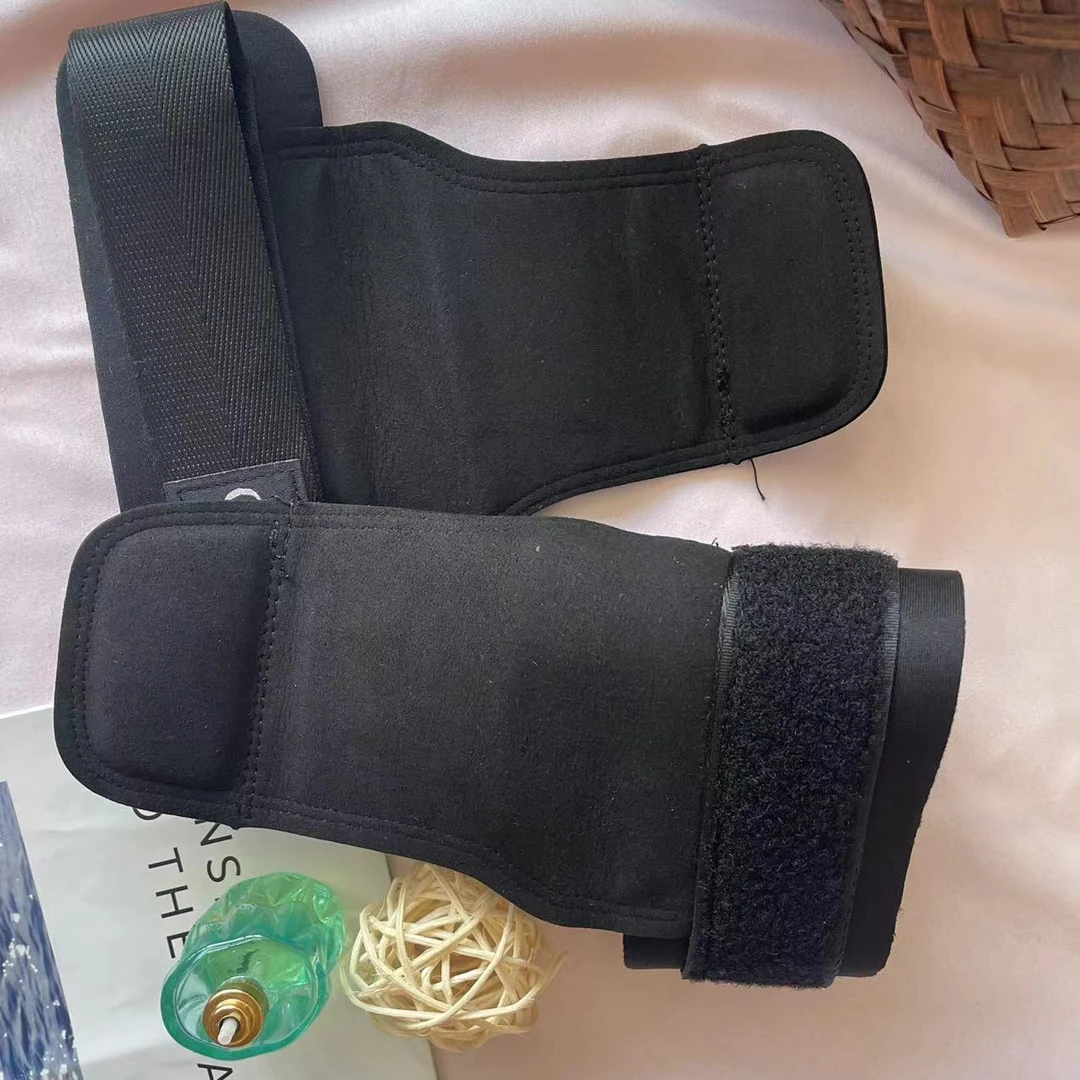 运动护腕手套哑铃单杠护具1100