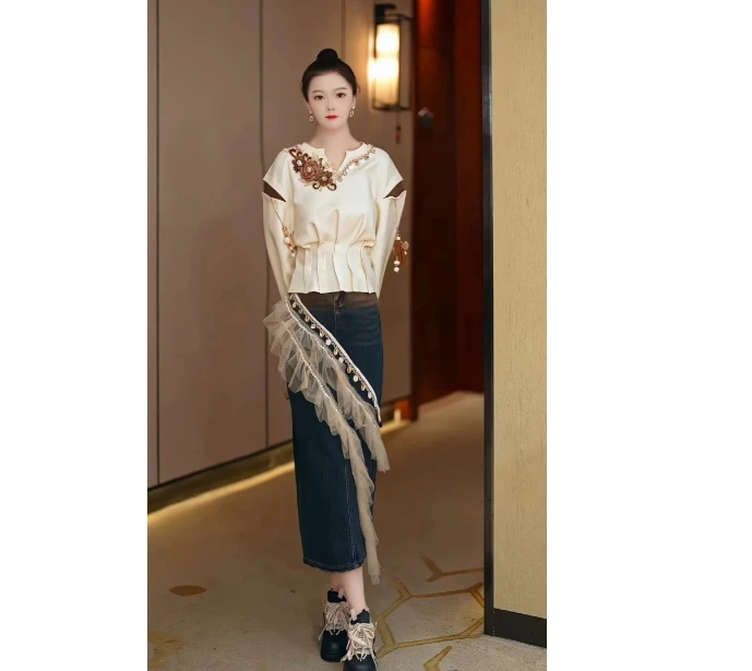 芙娜妮2024早秋新款时尚牛仔拼接卫衣不规则小个子女装F2414497