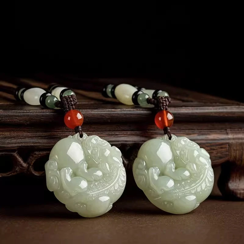天然和田玉貔貅吊坠男女款本命年招财转运挂件玉坠玉佩护身符项链