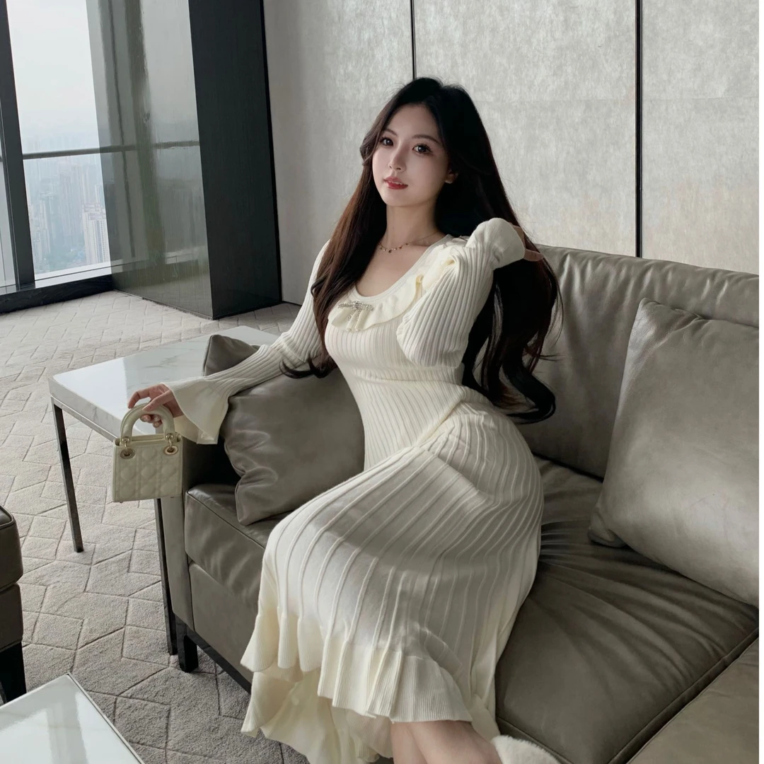 【冬日甜心】秋冬上新韩系温柔百搭设计感针织连衣裙