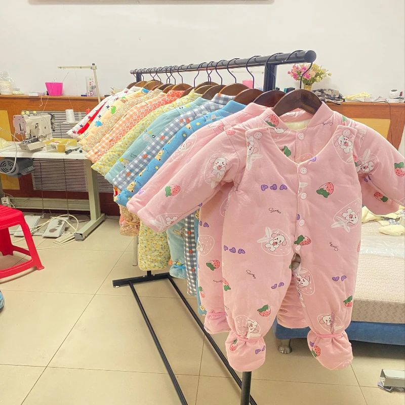 73码手工棉衣中厚款没有暖气空调勿拍退货运费自理