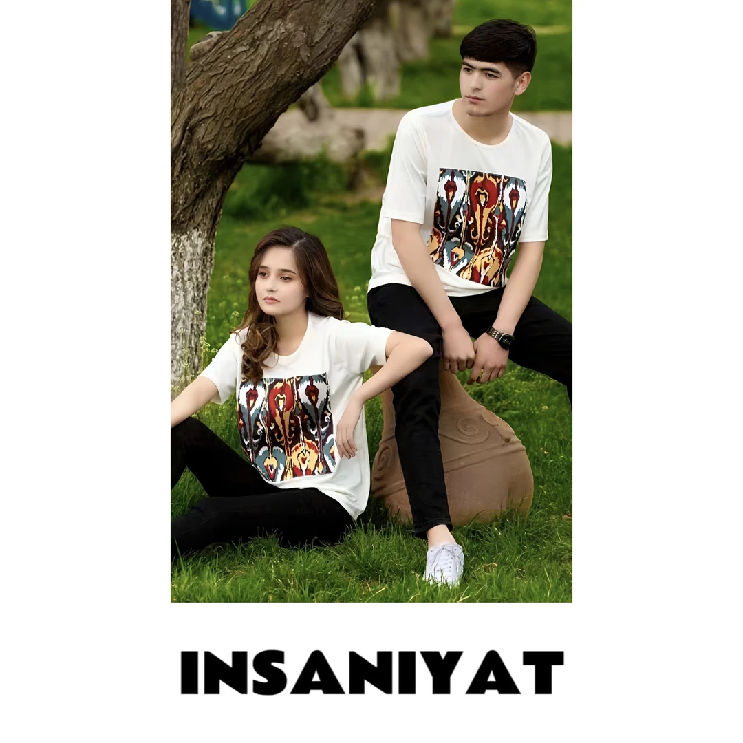 INNSANIYET/瑛沙昵雅艾特莱斯花纹民族风夏季圆领休闲百搭情侣T恤