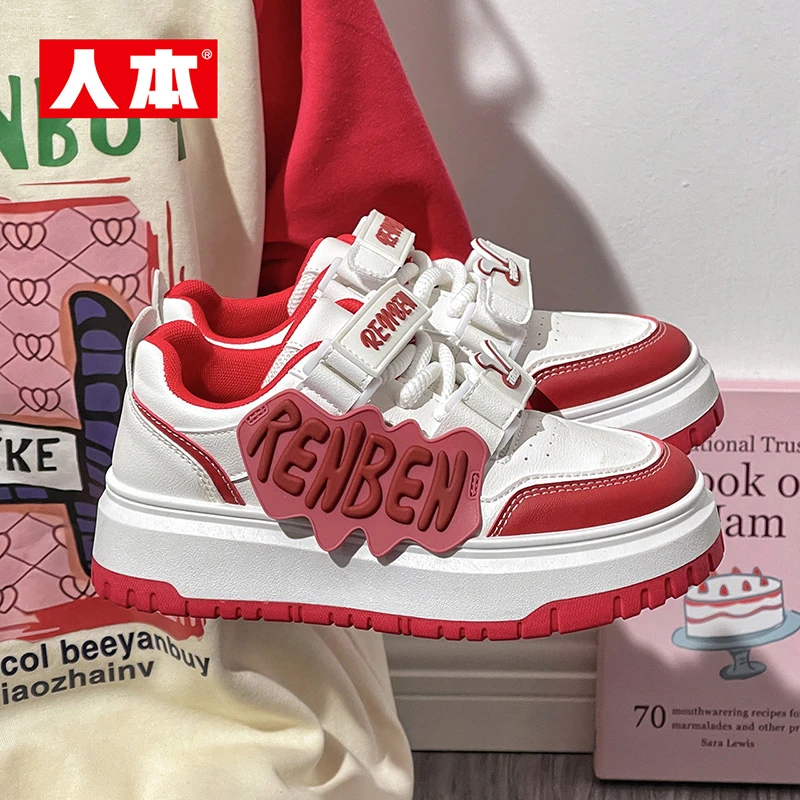 人本女鞋秋季款2024学生休闲板鞋小众原创潮流运动厚底面包鞋