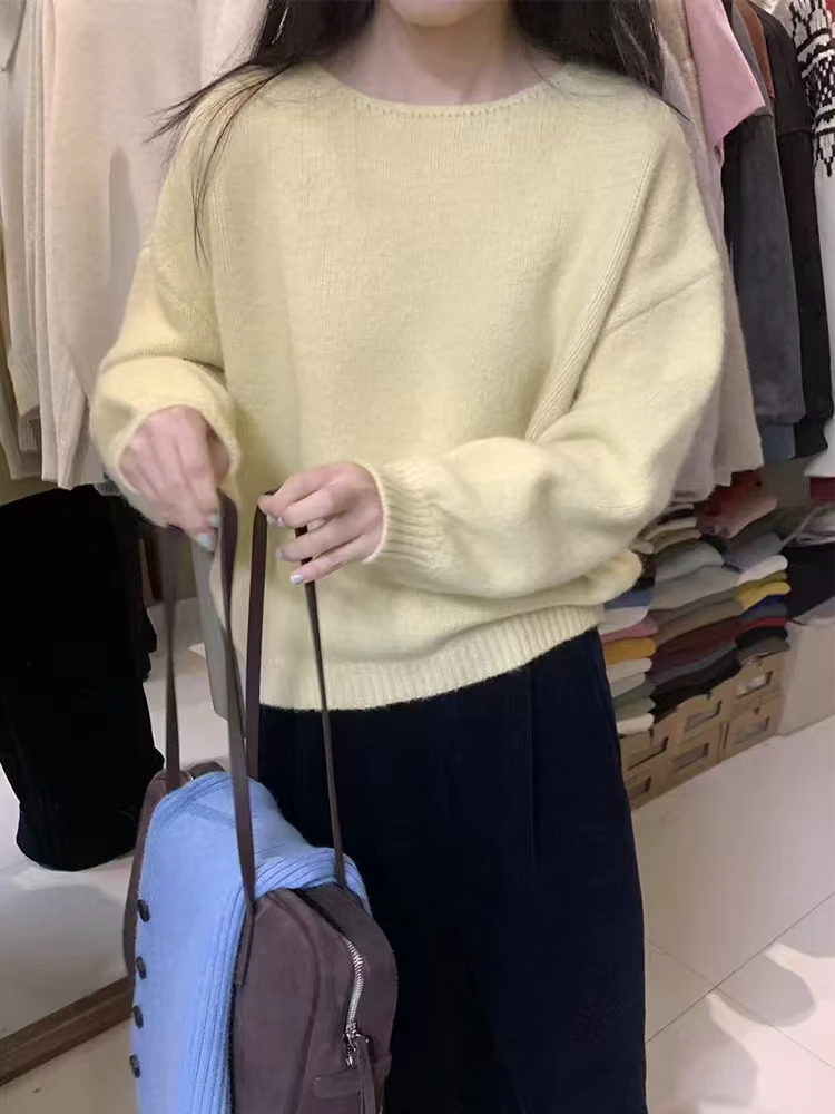 冬季新款简约百搭纯色设计感领毛衣