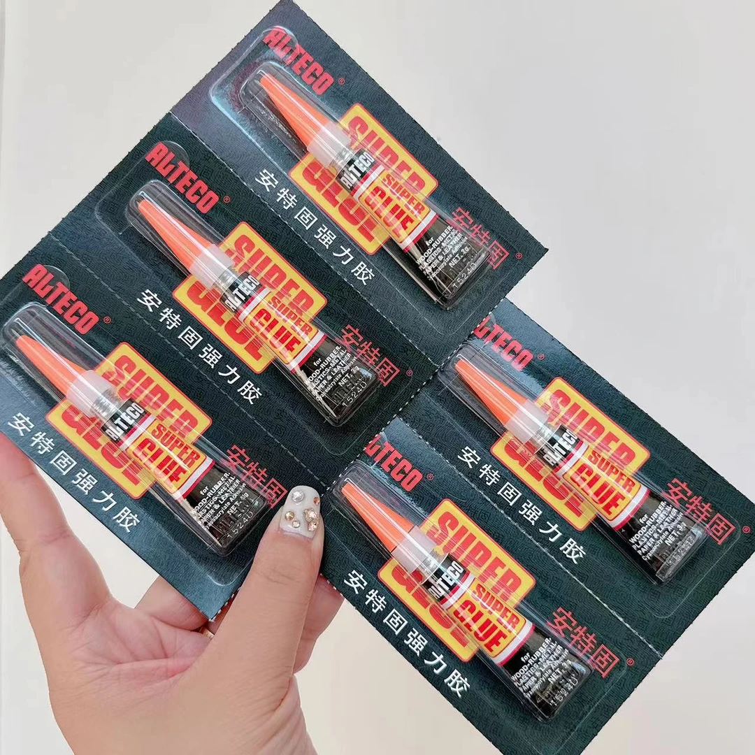 美甲爱用甲片胶水安特固快干