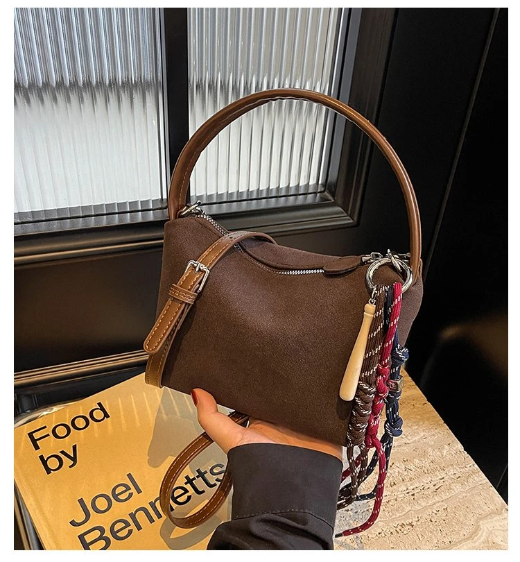 （22cm 8cm 14cm）百搭通勤日常单肩斜挎时尚纯色时尚手提托特包包