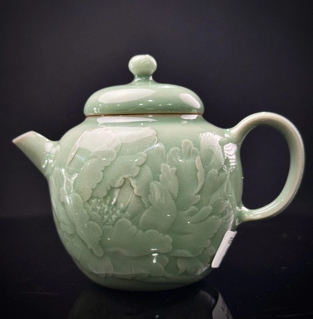 张海平.花开富贵壶