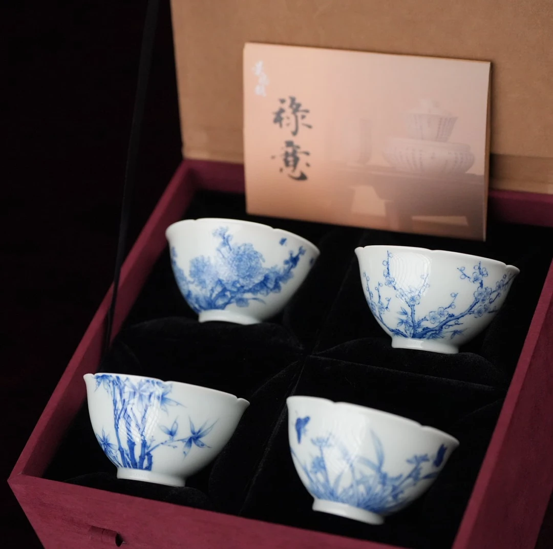 禄意窑青花四君子葵口杯纯手工陶瓷