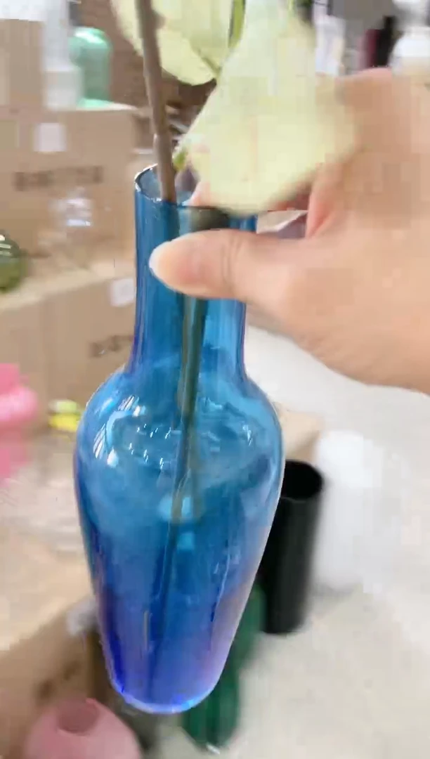 【闪购商品】蓝色花瓶