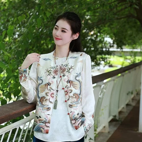 ELFBOX新中式刺绣国风轻奢马甲春秋原创国风女装原创重工马甲2222