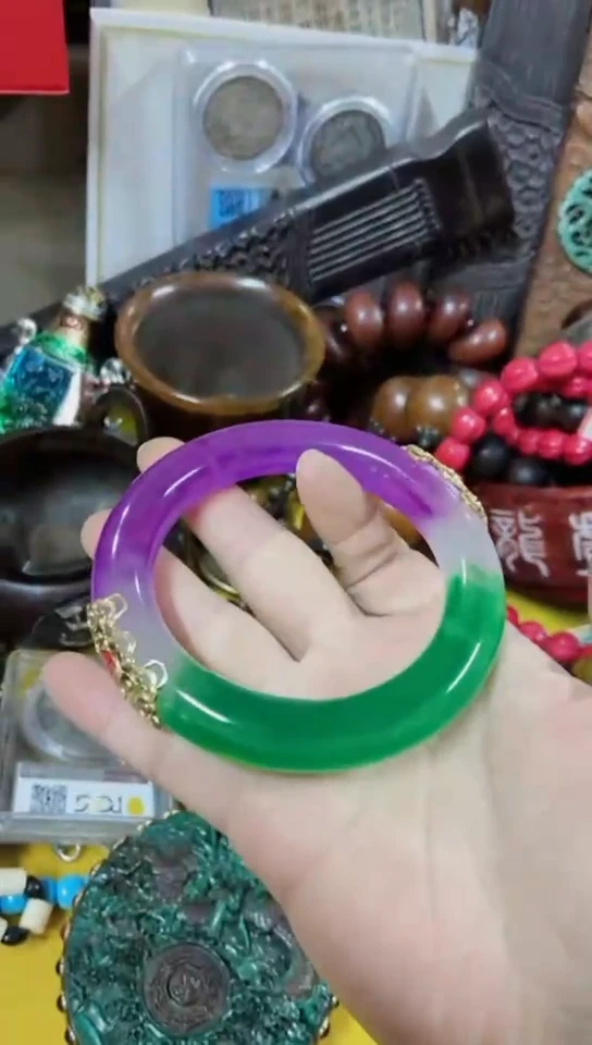 【闪购商品】瓷摆件zhuozi