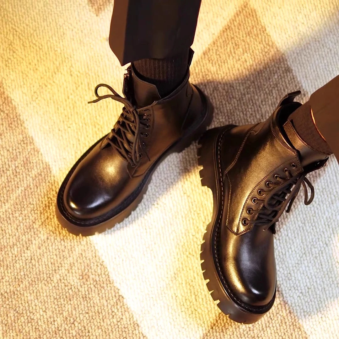 厚底马丁靴男款英伦风高帮男靴中帮皮鞋工装靴男士切尔西靴男黑色