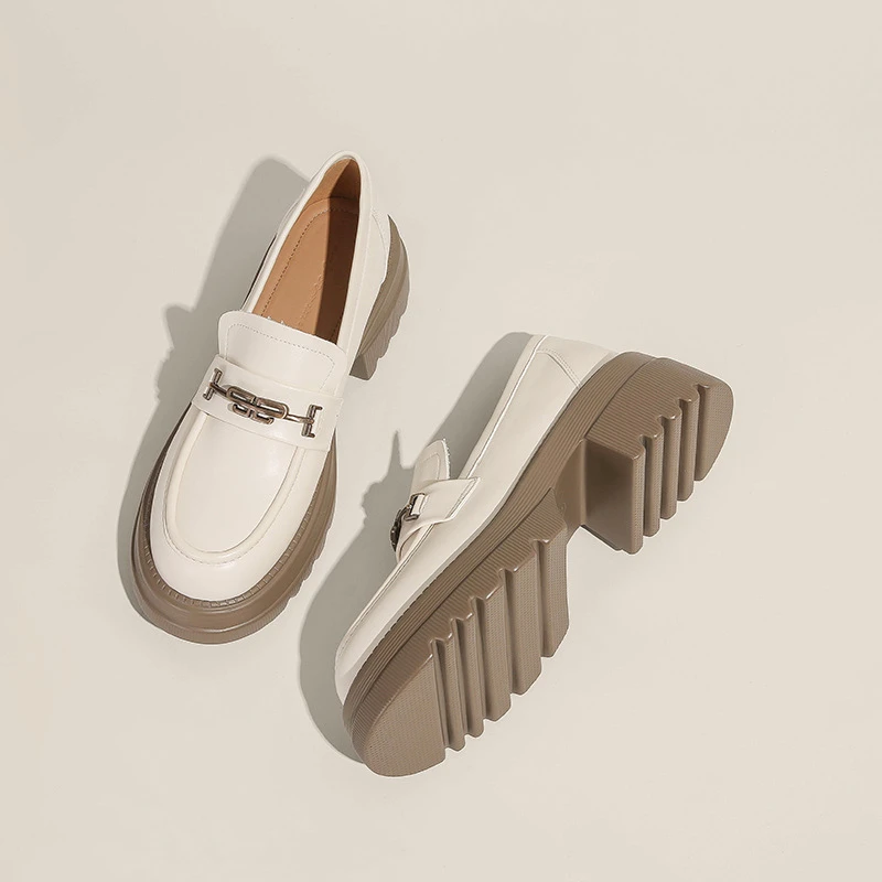 新款春季2024年乐福鞋女厚底复古一脚蹬英伦风小皮鞋黑色制服单鞋