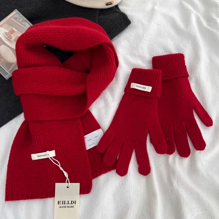 氛围感新年红100%羊毛围巾女秋冬百搭纯色加厚保暖围脖情侣送礼