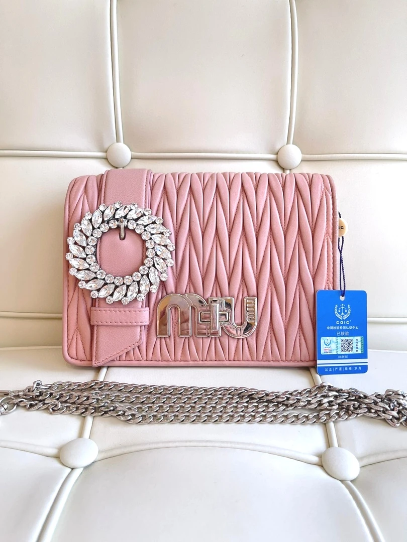 99新 MIU MIU/缪缪 117004 miumiu全皮镶钻裸粉色链条包