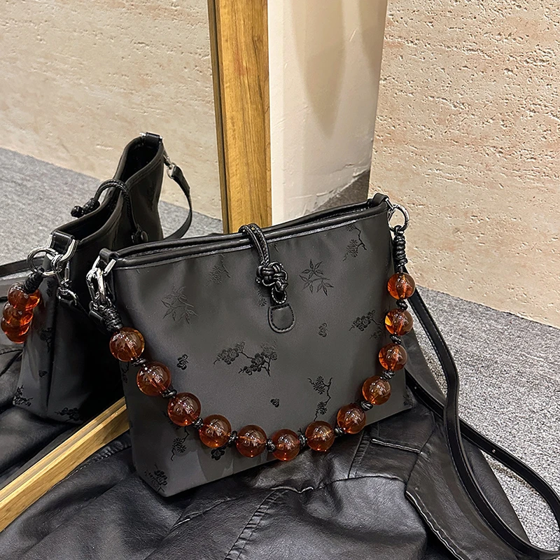 新中式国风刺绣小众设计腋下小方包大容量高级感气质时尚斜挎包