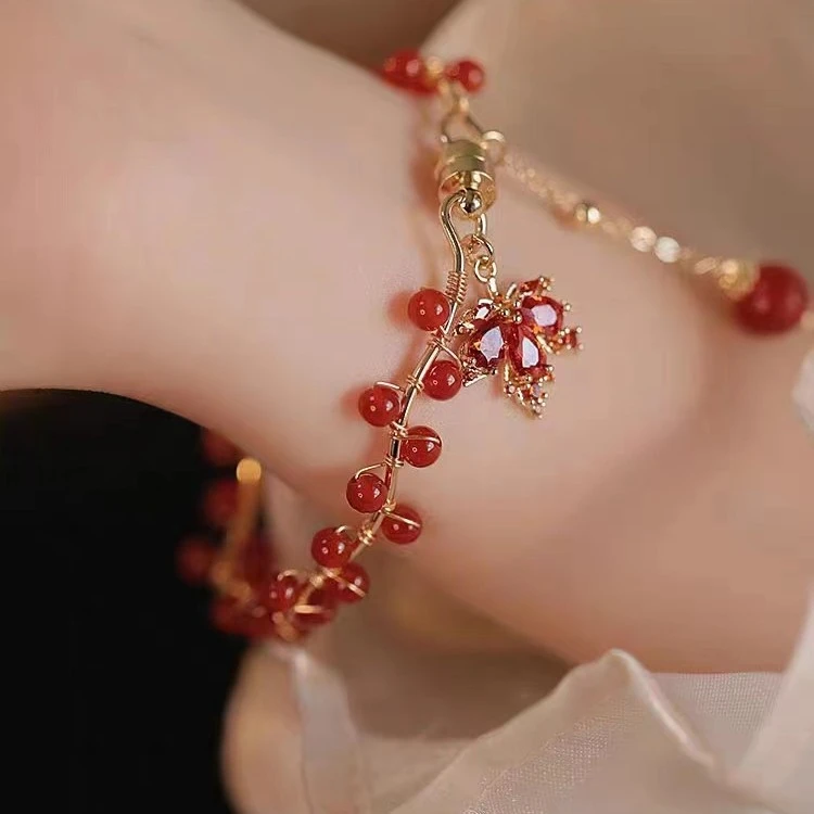 OULLEN 钛钢手链 枫叶少女国风气质手镯时尚个性小众设计感手链