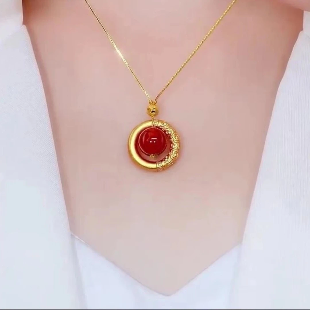 钛钢项链 中国红相思豆项链时尚高级感同心圆时来运转坠链