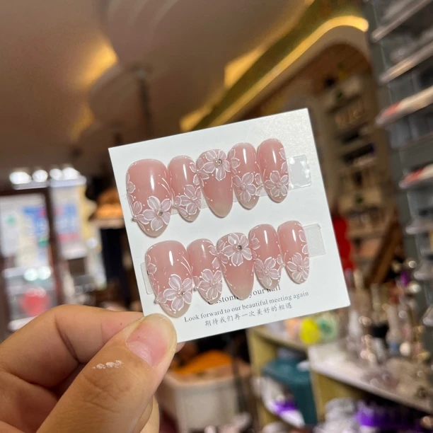 060蝈蝈手工定制穿戴美甲(备注尺码和甲形)彩绘小花花   10片装