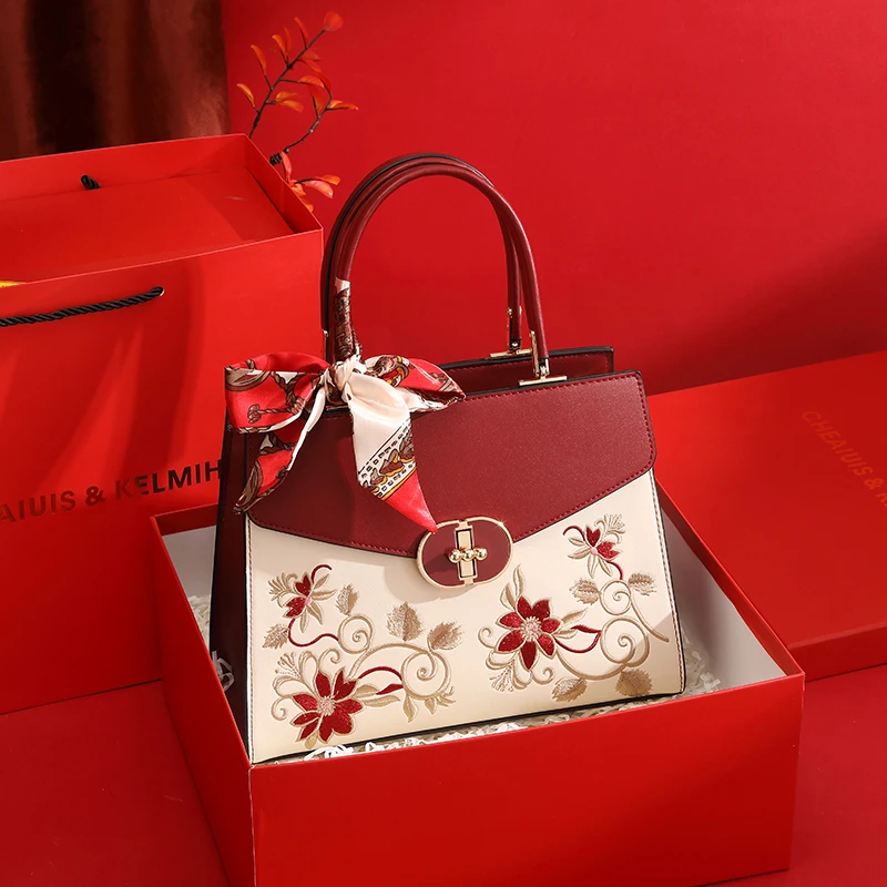 新中式国风刺绣手提包大气中年妈妈包大容量婚礼送婆婆礼物斜挎包